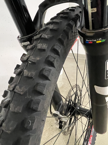 Used Lapierre Team DH 2015 Mountainbike, Black — image 5 of 8