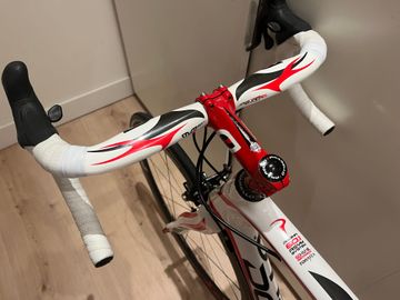 Używany Pinarello Dogma 60.1 2011 2011 Road & Gravel — zdjęcie 16 z 20