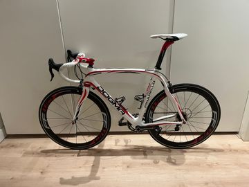 Używany Pinarello Dogma 60.1 2011 2011 Road & Gravel — zdjęcie 18 z 20