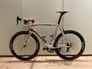 Używany Pinarello Dogma 60.1 2011 2011 Road & Gravel — zdjęcie 2 z 20