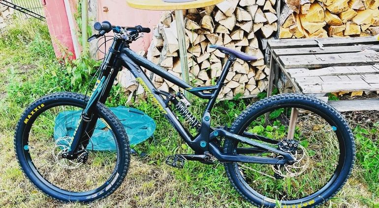 Used Bergamont Straitline Team 2019 Mountainbike, Black — image 1 of 6