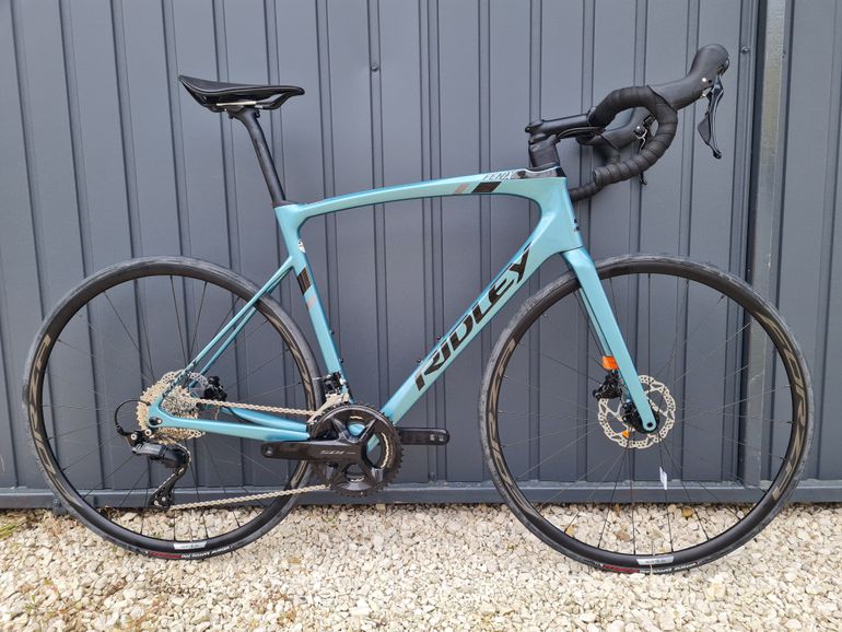 Used Ridley Fenix Disc - Shimano 105 - 2x12 2023 2023 Road & Gravel — image 1 of 15