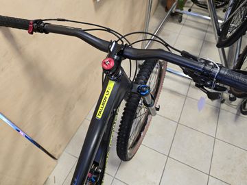 Używany Santa Cruz Tallboy 2014 Mountainbike — zdjęcie 3 z 6