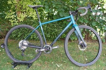 Used Specialized Sequoia Expert 2018 Road & Gravel — image 1 of 12