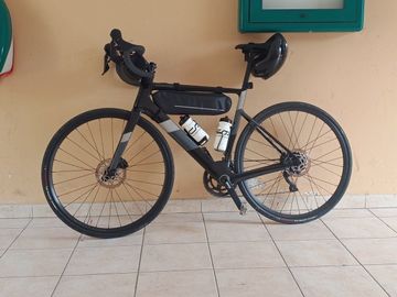 Brugt Cannondale SuperSix EVO Neo 3 2022 Road & Gravel — billede 1 af 5