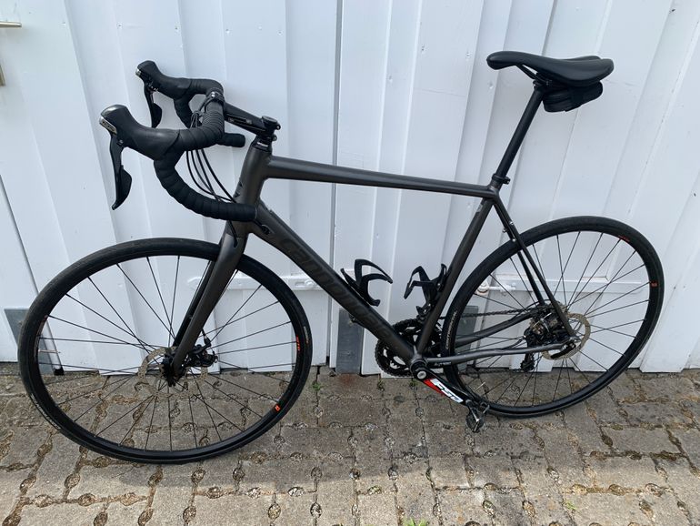 Used Cannondale Synapse Aluminium Disc SE 105 2019 Road & Gravel, Light Gray — image 1 of 5