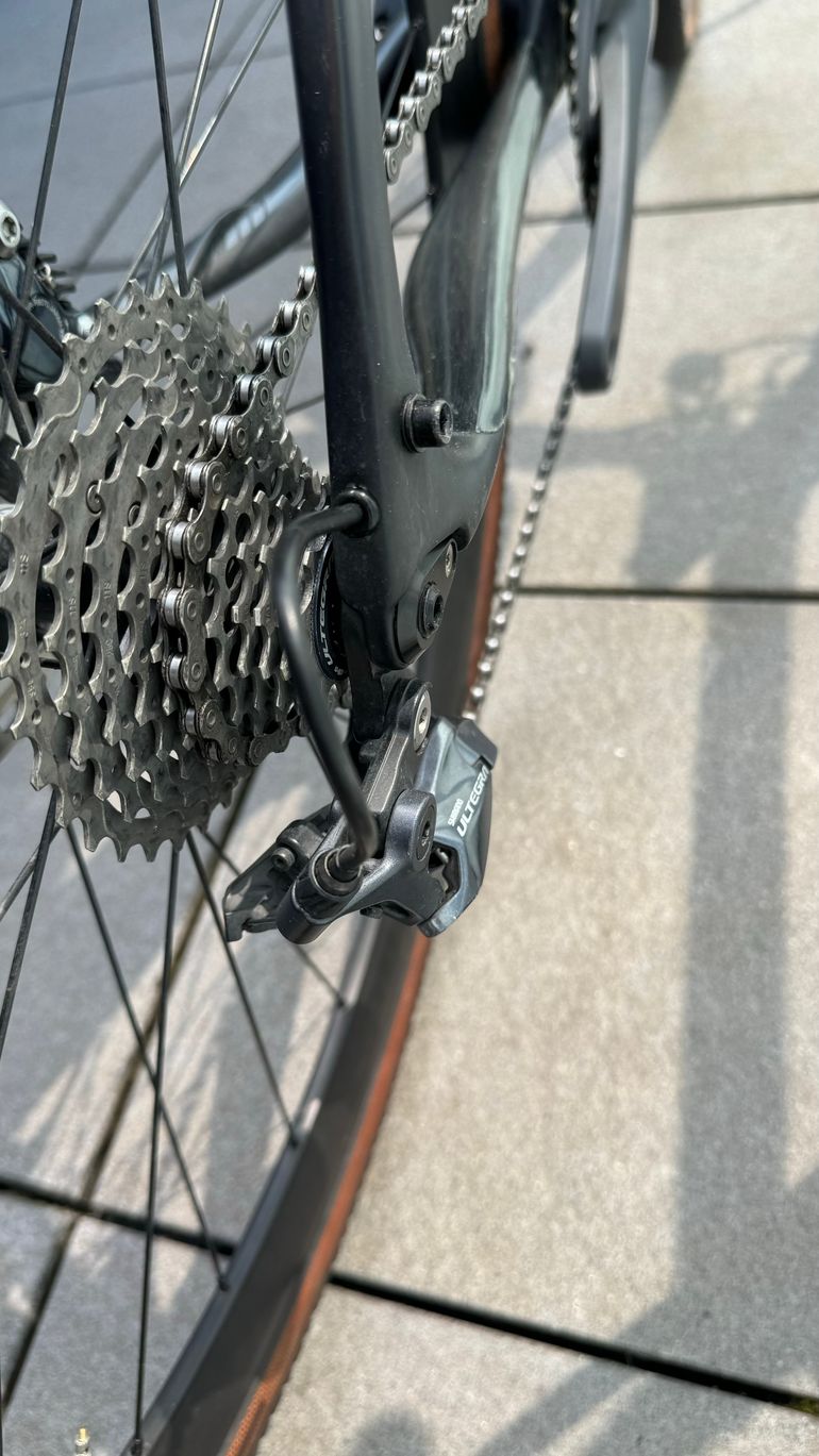 Used Pinarello GAN GR DISK 2019 Frameset 2019 Road & Gravel, Light Gray — image 9 of 12