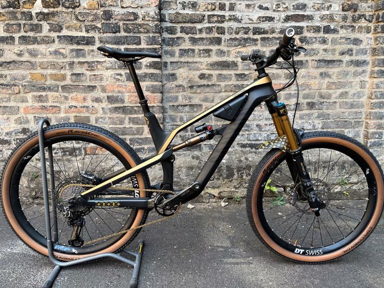 Used Canyon Spectral CFR 9.0 SL 2019 Mountainbike, Schwarz — image 1 of 15