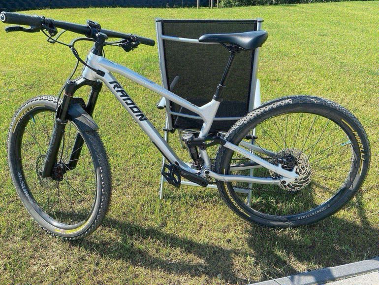 Used Radon SKEEN TRAIL AL 7.0 2023 2023 Mountainbike, Light Gray, 29 — image 1 of 5