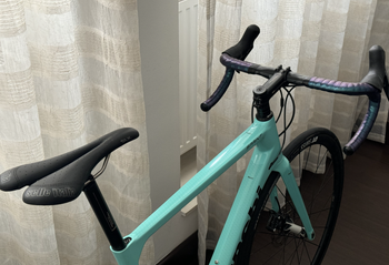 Used Bianchi Sprint 105 Disc 2021 Road & Gravel, Blue — image 2 of 5