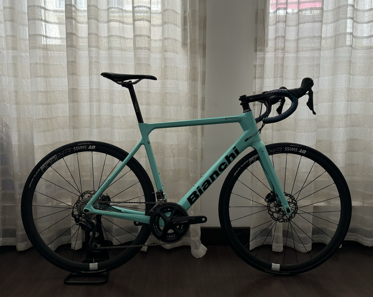 Used Bianchi Sprint 105 Disc 2021 Road & Gravel, Blue — image 1 of 5