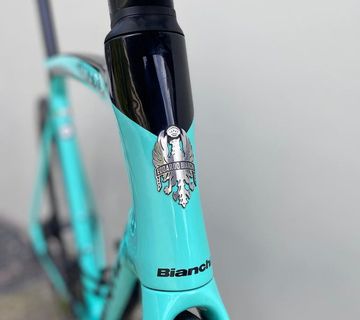 Used Bianchi OLTRE XR4 DISC/ULTEGRA 12s Di2+C36+VISION METRON ACR Gr.57(59) BESTzustand 2022 Road & Gravel, Green — image 4 of 11