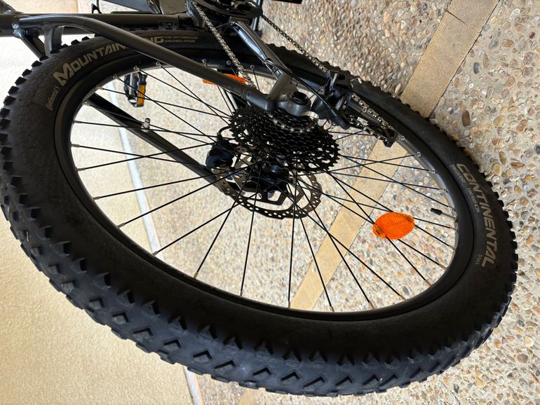 Used DECATHLON Beeq M500 wild 2022 Mountainbike, Light Gray — image 3 of 3