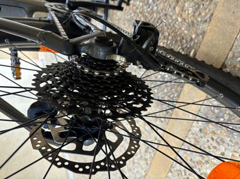 Used DECATHLON Beeq M500 wild 2022 Mountainbike, Light Gray — image 2 of 3