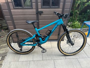 Käytetty Specialized Enduro Comp 2021 2021 Mountainbike — kuva 1 / 8