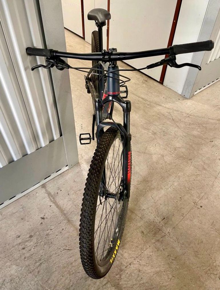 Orbea ALMA H30 2022 2022 Mountainbike usato, Blu — immagine 3 di 4