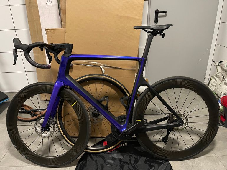Used Van rysel fcr 2023 Road & Gravel, Purple — image 2 of 3