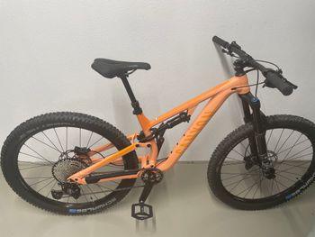 Used Canyon Neuron 6 WMN 2022 Mountainbike, Orange — image 1 of 5