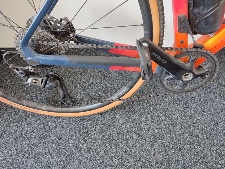 Used Canyon Inflite CF SL 6 2022 Road & Gravel — image 2 of 5
