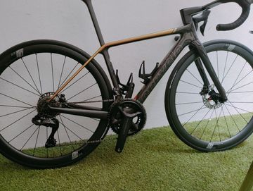 Cervélo R5 Ultegra Di2 Disc 2023 Road & Gravel d'occasion — image 1 sur 4