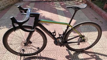 Cervélo R5 Ultegra Di2 Disc 2023 Road & Gravel d'occasion — image 2 sur 4