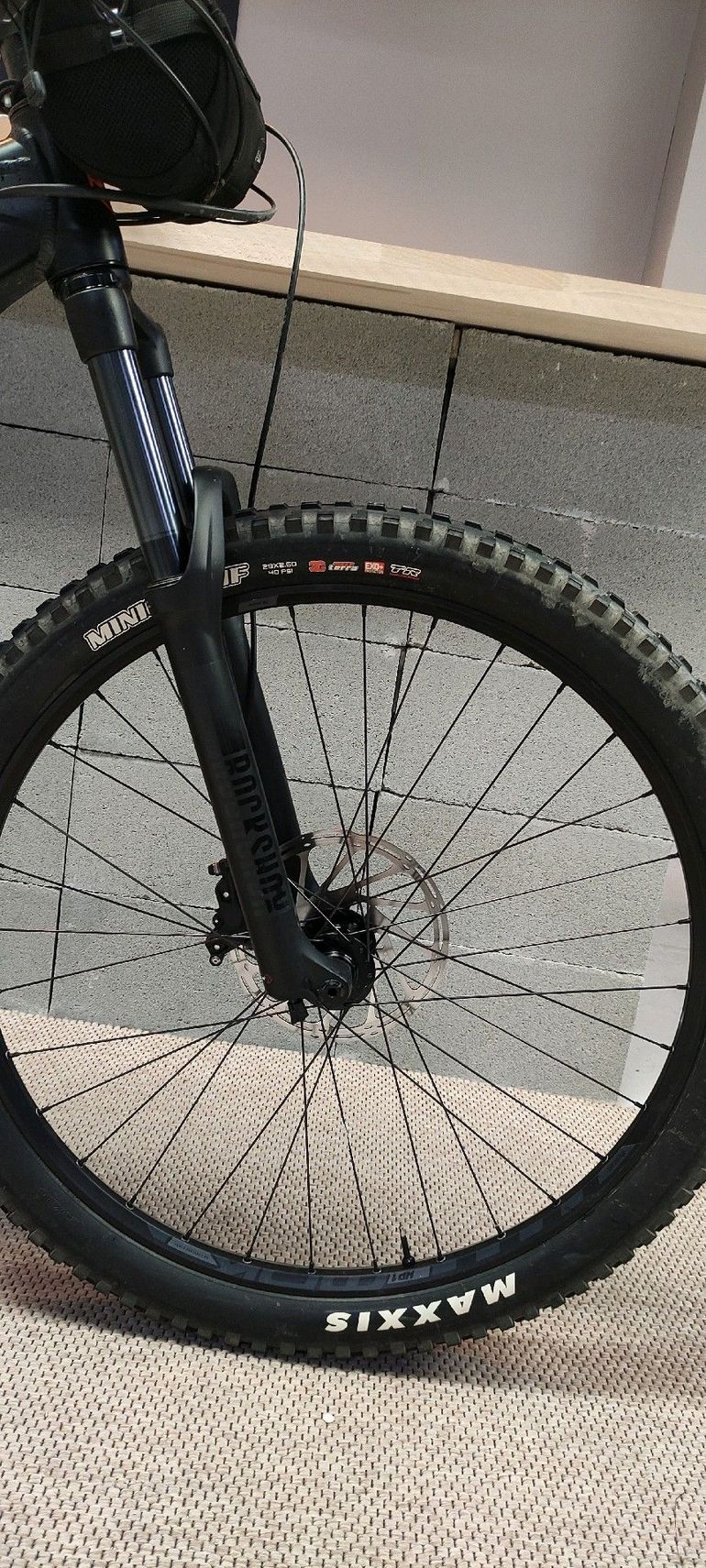 Used Mondraker DUSK 2024 2024 Mountainbike, Black, 29 — image 4 of 7