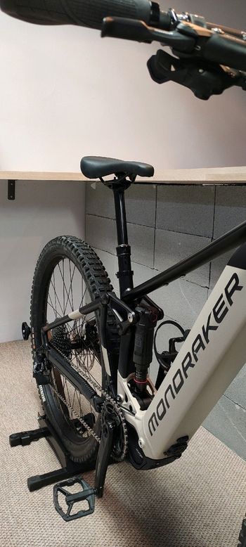 Used Mondraker DUSK 2024 2024 Mountainbike, Black, 29 — image 6 of 7