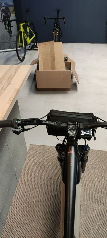 Used Mondraker DUSK 2024 2024 Mountainbike, Black, 29 — image 7 of 7