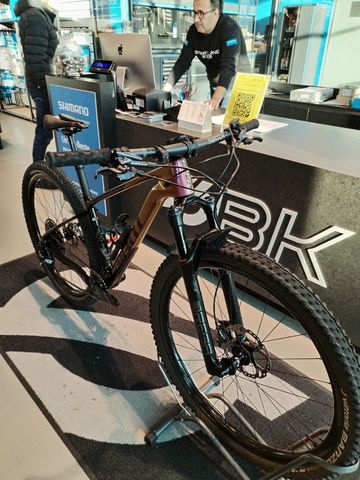 Tweedehands Giant XTC Advanced 29 1.5 2022 2022 MTB