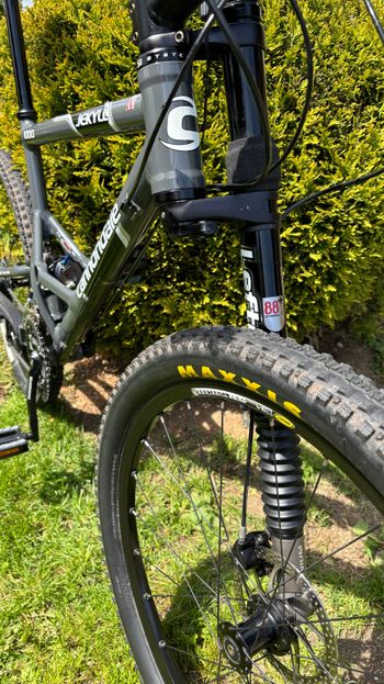 Used Cannondale Jekyll 1000 2003 Mountainbike, Light Gray — image 4 of 8