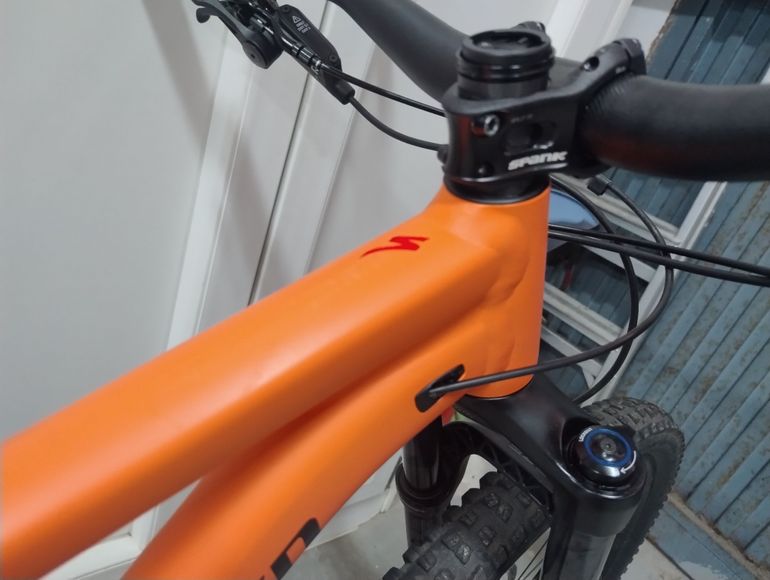 Brugt Specialized Stumpjumper Alloy 2021 2021 Mountainbike — billede 5 af 9