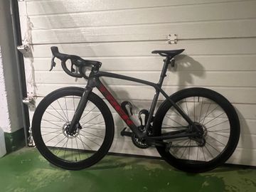 Używany Trek Émonda SL 7 2023 2023 Road & Gravel — zdjęcie 1 z 5