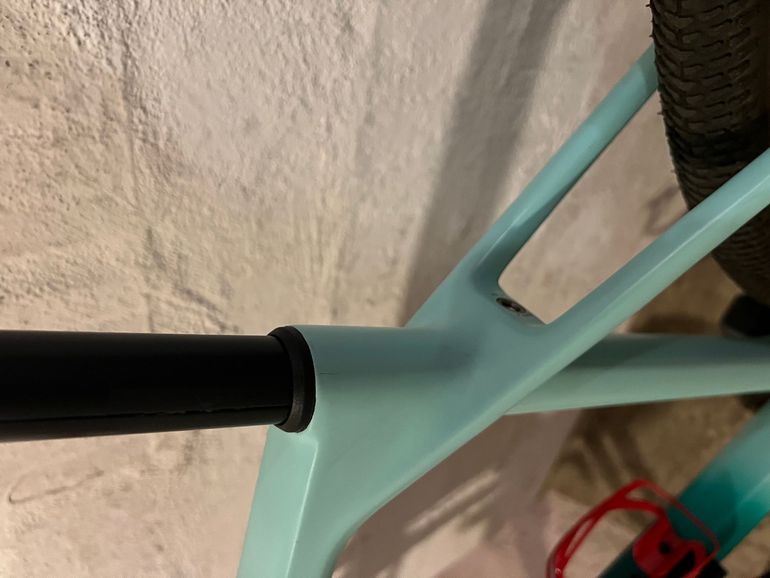 Used Canyon Grail CF SLX 8 Di2 2023 2023 Road & Gravel — image 8 of 15