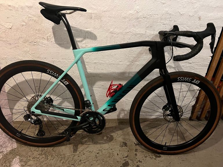 Used Canyon Grail CF SLX 8 Di2 2023 2023 Road & Gravel — image 1 of 15