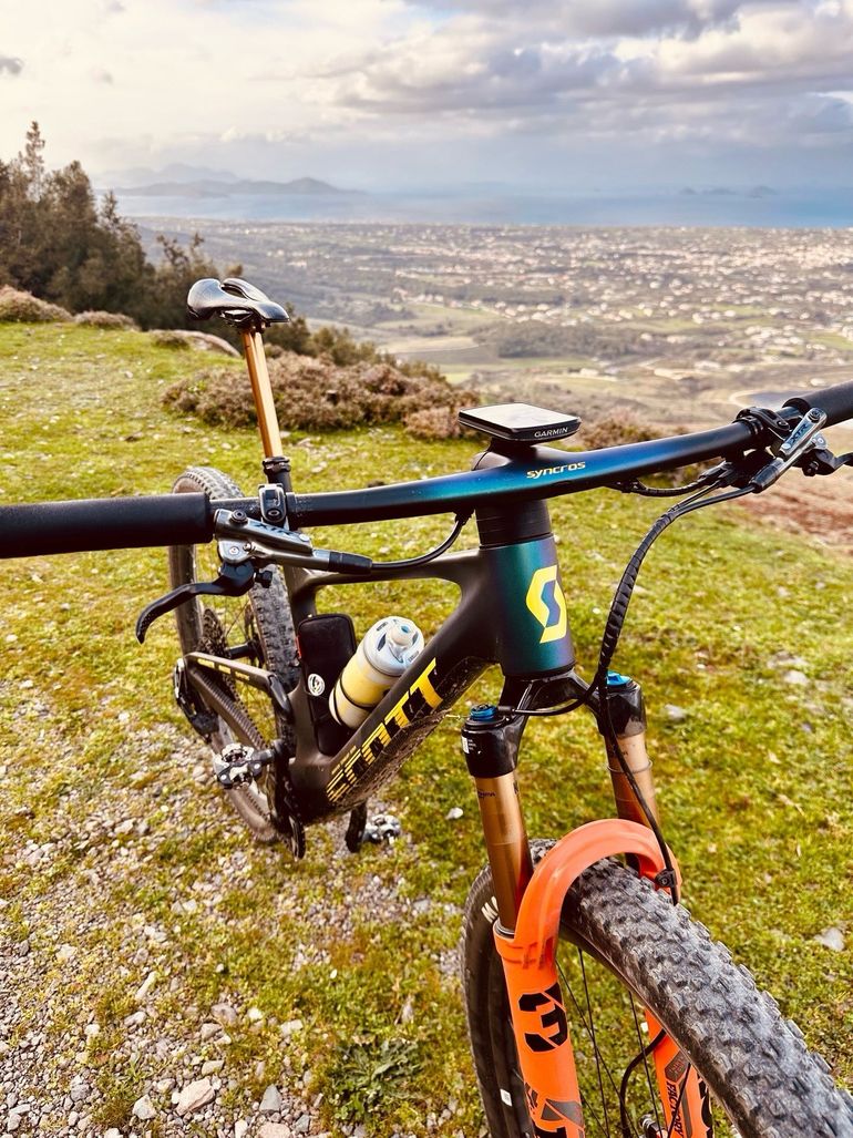 Brugt Scott Spark RC World Cup EVO TR 2024 2024 Mountainbike — billede 3 af 10