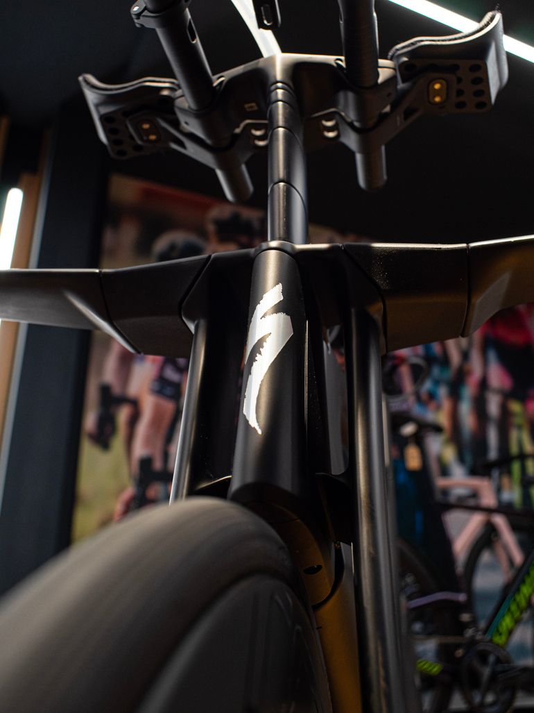 Used Specialized S-Works Shiv Disc 2019 Road & Gravel, Schwarz — image 2 of 5