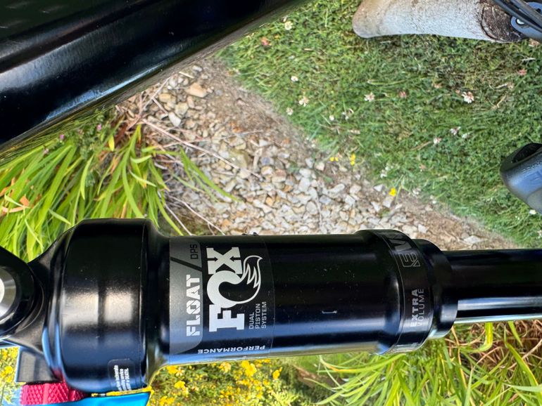 Used Polygon SISKIU T8 2023 2023 Mountainbike — image 2 of 13