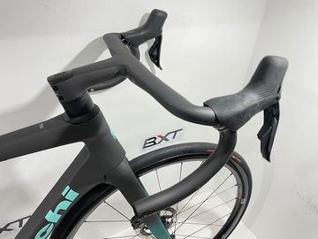 Brugt Bianchi Specialissima RC Durace Di2 2024 2024 Road & Gravel — billede 3 af 9