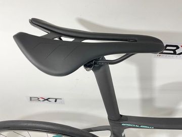 Brugt Bianchi Specialissima RC Durace Di2 2024 2024 Road & Gravel — billede 6 af 9
