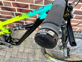 Used Polygon SISKIU T7 2021 Mountainbike, Green — image 5 of 10