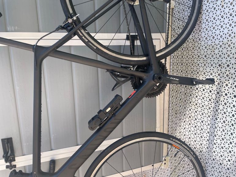 Used Canyon Ultimate CF SL 7 2022 2022 Road & Gravel, Schwarz — image 3 of 4