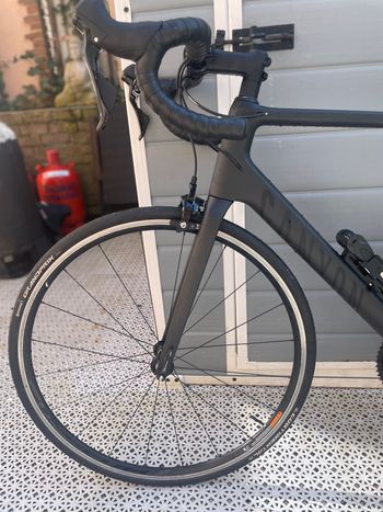 Used Canyon Ultimate CF SL 7 2022 2022 Road & Gravel, Schwarz — image 2 of 4