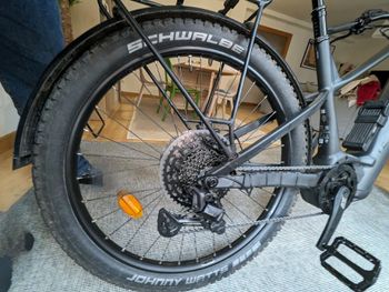 Used Lapierre e-Explorer 9.7 2024 Mountainbike, Black — image 4 of 5