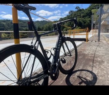 Gebrauchtes Canyon Ultimate CF SLX 8.0 2018 2018 Road & Gravel, Schwarz — Bild 4 von 5