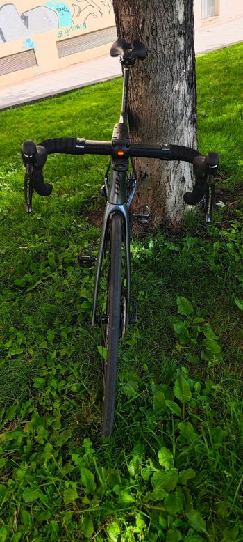 Used Giant Propel, Advanced Disc 1 2022 2022 Road & Gravel, Grigio chiaro — image 7 of 26