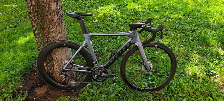Used Giant Propel, Advanced Disc 1 2022 2022 Road & Gravel, Grigio chiaro — image 9 of 26
