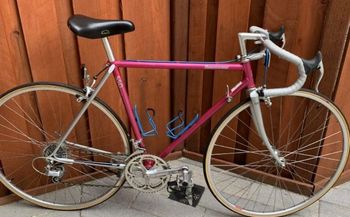 Used Bridgestone 550 1987 Road & Gravel, Red — image 1 of 12