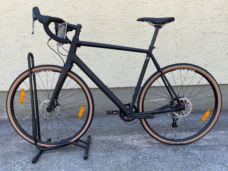 Used Vaast A/1 2022 Road & Gravel, Black — image 3 of 4