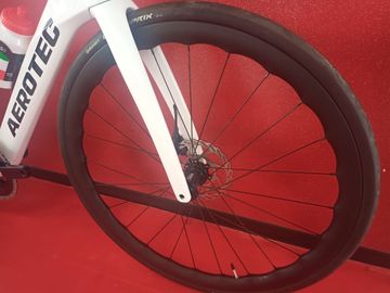 Used AEROTEC D-ONE CARBON ROAD SRAM RIVAL ETAP AXS 12S 2024 Road & Gravel, White — image 6 of 10