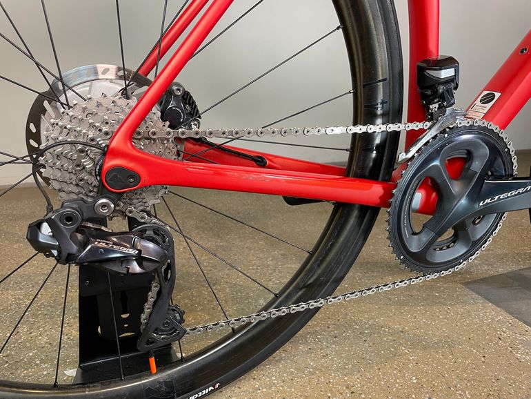 Used Canyon Endurace CF SL Disc 8.0 Aero Di2 2021 Road & Gravel — image 4 of 5